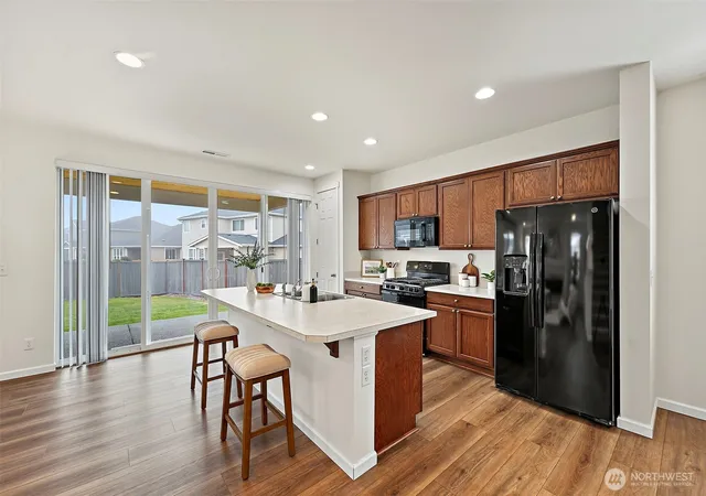 Photo 4 of Single family home for sale at 12605 176th Street E, Puyallup, WA 98374 | MLS# NWM2579679 | Listing updated on 2026-09-30