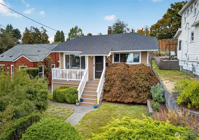 Photo 1 of Single family home for sale at 3518 Sw Austin St, Seattle, WA 98126 | MLS# NWM2579694 | Listing updated on 2026-09-22