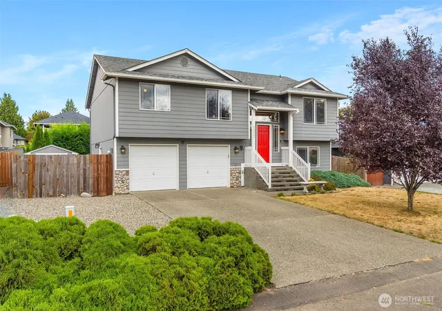 Photo 1 of Single family home for sale at 1217 29th Avenue Ct Sw, Puyallup, WA 98373 | MLS# NWM2579699 | Listing updated on 2026-09-24