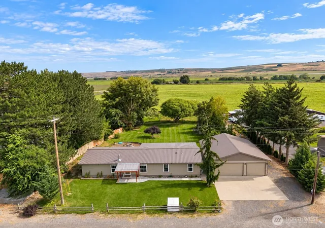 Photo 1 of Manufactured home for sale at 2207 W Parks Ln, Othello, WA 99344 | MLS# NWM2579702 | Listing updated on 2026-09-28