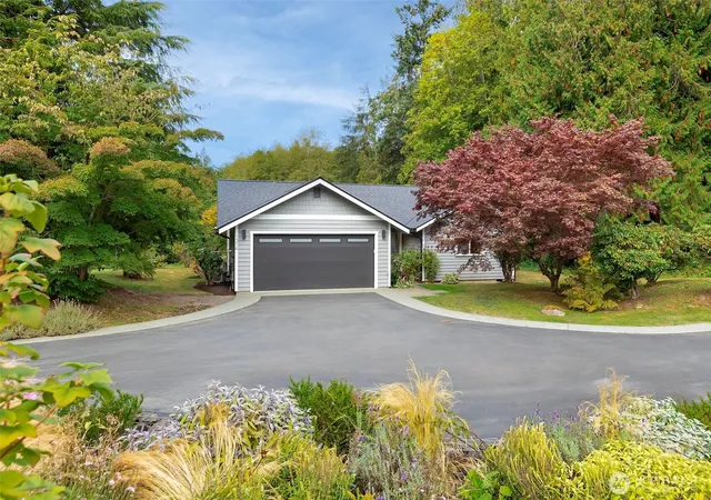 Photo 2 of Sale Pending at 1314 Ne Sunset Way, Poulsbo, WA 98370 | MLS# NWM2579749 | Listing updated on 2026-09-25