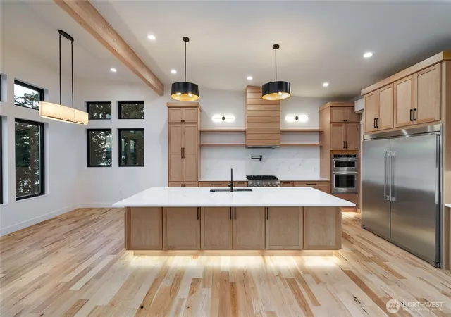 Photo 4 of Single family home for sale at 4209 Navigator Ln, Anacortes, WA 98221 | MLS# NWM2579758 | Listing updated on 2026-09-23