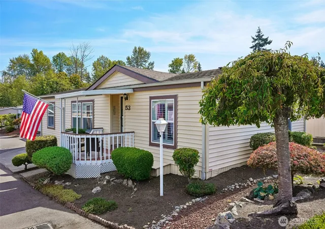 Photo 2 of Condo for sale at 32820 20th Avenue S #53, Federal Way, WA 98003 | MLS# NWM2579759 | Listing updated on 2026-09-30