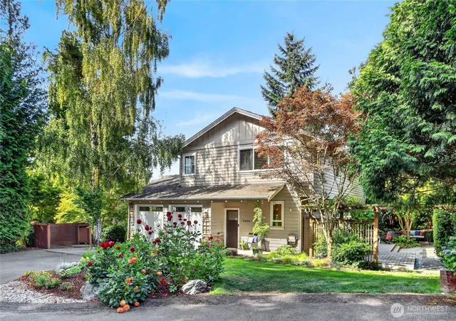 Photo 1 of Single family home for sale at 4500 Sw Hemlock Way, Seattle, WA 98136 | MLS# NWM2579762 | Listing updated on 2026-09-30