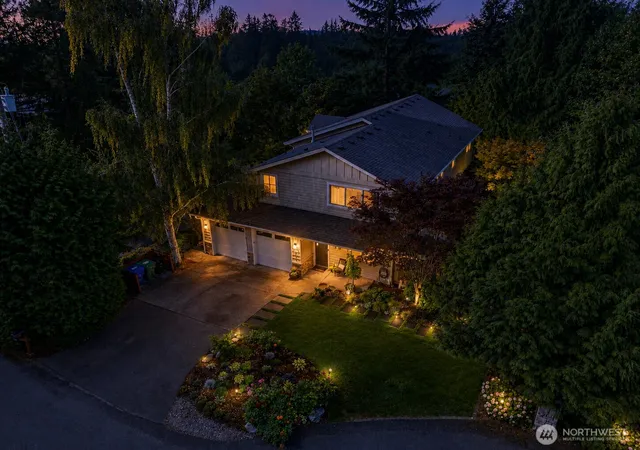 Photo 40 of Single family home for sale at 4500 SW Hemlock Way, Seattle, WA 98136 | MLS# NWM2579762 | Listing updated on 2026-10-07