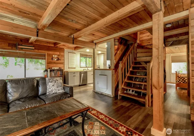 Photo 4 of Single family home for sale at 101 Mountain View Dr N, Ashford, WA 98304 | MLS# NWM2579777 | Listing updated on 2026-09-22