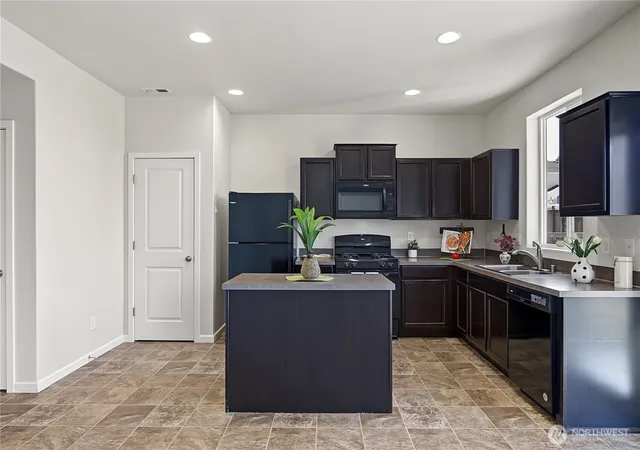 Photo 4 of Single family home for sale at 19206 18th Avenue Ct E, Spanaway, WA 98387 | MLS# NWM2579789 | Listing updated on 2026-10-01