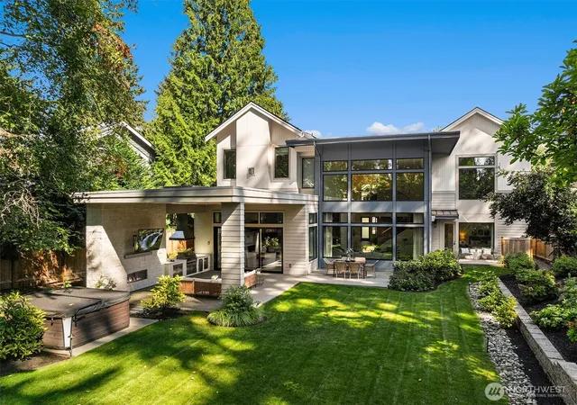 Photo 1 of Mansion for sale at 2131 104th Place Se, Bellevue, WA 98004 | MLS# NWM2579793 | Listing updated on 2026-10-01