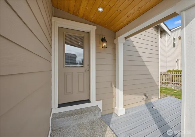 Photo 3 of Single family home for sale at 3227 Scotland Aly, Mount Vernon, WA 98273 | MLS# NWM2579794 | Listing updated on 2026-10-01