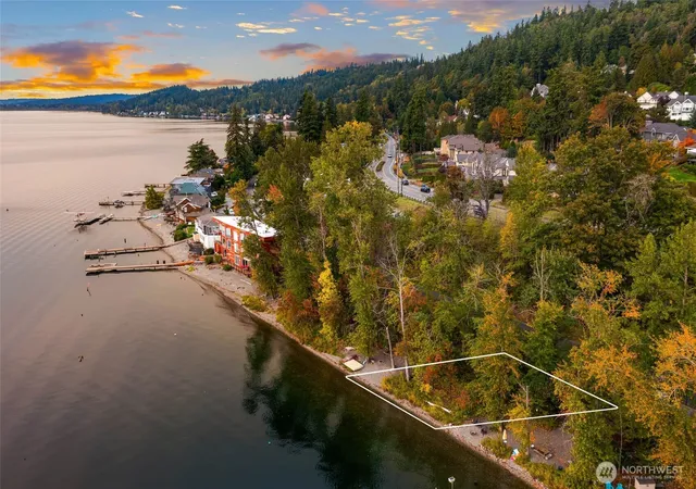 Photo 1 of Land for sale at 35753001 E Lake Sammamish Pkwy, Sammamish, WA 98074 | MLS# NWM2579836 | Listing updated on 2026-09-25