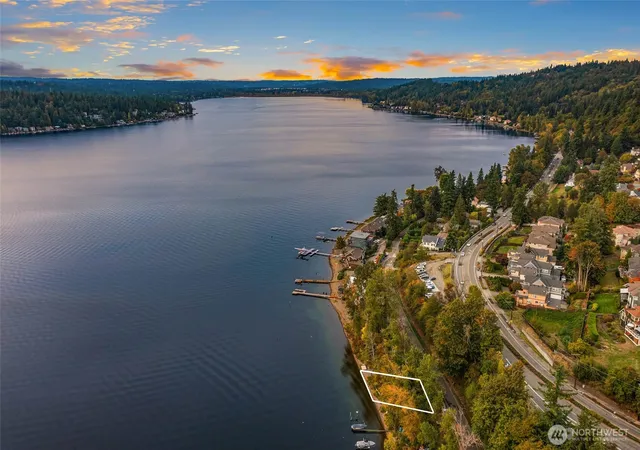 Photo 3 of Land for sale at 35753001 E Lake Sammamish Pkwy, Sammamish, WA 98074 | MLS# NWM2579836 | Listing updated on 2026-09-25