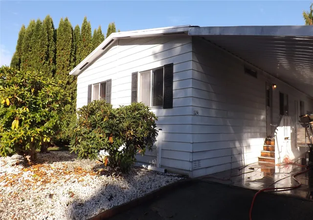 Photo 2 of Condo for sale at 2000 192nd Street Se St #124, Bothell, WA 98012 | MLS# NWM2579841 | Listing updated on 2026-10-23