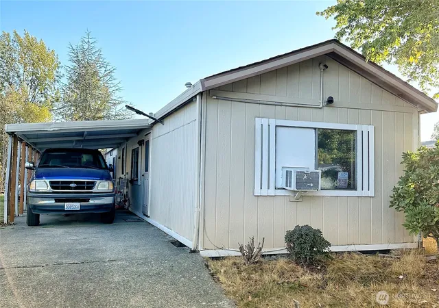 Photo 1 of Manufactured home for sale at 375 Union Ave Se #56, Renton, WA 98059 | MLS# NWM2579872 | Listing updated on 2026-10-01