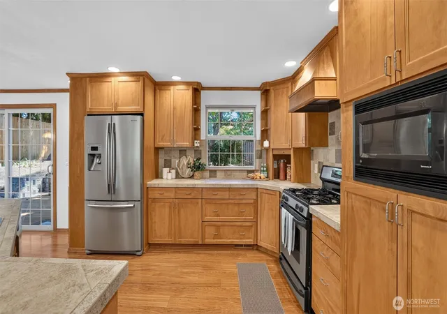 Photo 3 of Single family home for sale at 16702 143rd Avenue SE, Renton, WA 98058 | MLS# NWM2579882 | Listing updated on 2026-10-03