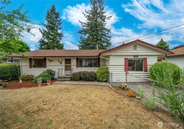 Photo 1 of Sale Pending at 17825 111th Avenue Se, Renton, WA 98055 | MLS# NWM2579884 | Listing updated on 2026-09-25