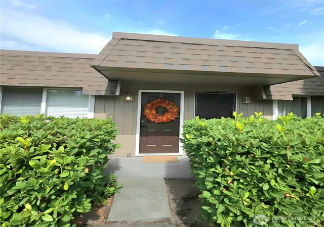 Photo 1 of Condo for sale at 9811 Whitman Ave Sw #2, Lakewood, WA 98499 | MLS# NWM2579885 | Listing updated on 2026-09-26