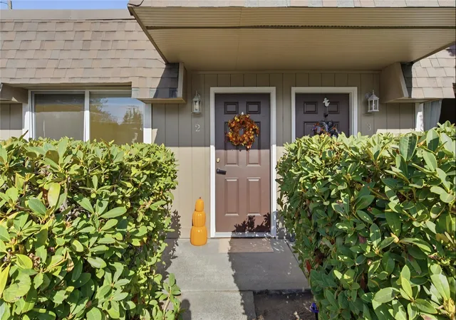 Condo for sale at 9811 Whitman Ave SW #2, Lakewood, WA 98499 | MLS# NWM2579885