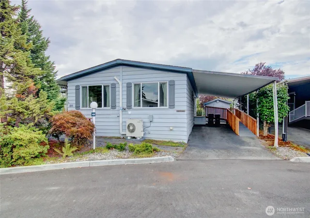 Photo 3 of Manufactured home for sale at 5900 64th Street NE #105, Marysville, WA 98270 | MLS# NWM2579890 | Listing updated on 2026-09-25