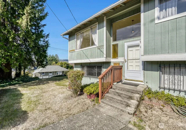 Single family home for sale at 4200 S Ferdinand St, Seattle, WA 98118 | MLS# NWM2579895