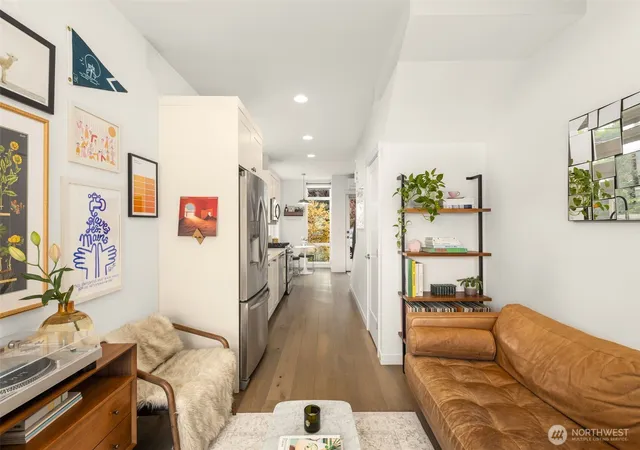 Photo 4 of Townhouse for sale at 1829 11 Avenue W #D, Seattle, WA 98119 | MLS# NWM2579899 | Listing updated on 2026-09-30