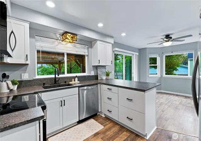 Photo 3 of Sale Pending at 2219 116th Avenue NE, Lake Stevens, WA 98258 | MLS# NWM2579900 | Listing updated on 2026-09-25