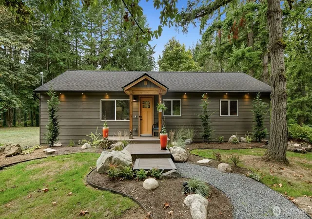 Photo 2 of Single family home for sale at 19002 Se State Route 9, Snohomish, WA 98296 | MLS# NWM2579911 | Listing updated on 2026-10-02