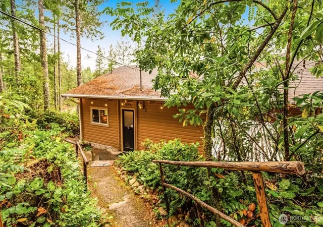Photo 1 of Sale Pending at 321 Ne Lakeshore Dr S, Tahuya, WA 98588 | MLS# NWM2579951 | Listing updated on 2026-10-01