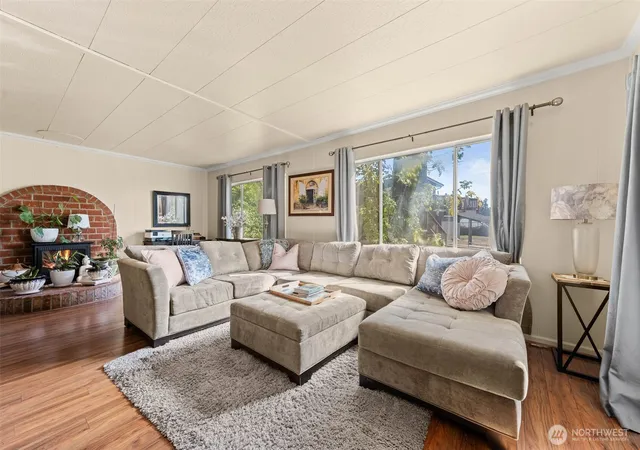 Photo 3 of Manufactured home for sale at 2419 Jahn Ave Nw #6, Gig Harbor, WA 98335 | MLS# NWM2579953 | Listing updated on 2026-09-28
