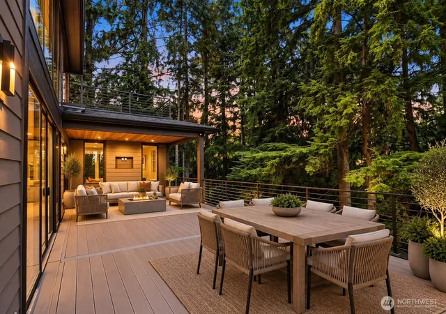 Photo 3 of Single family home for sale at 17720 SE 63rd Place, Bellevue, WA 98006 | MLS# NWM2579955 | Listing updated on 2026-09-25