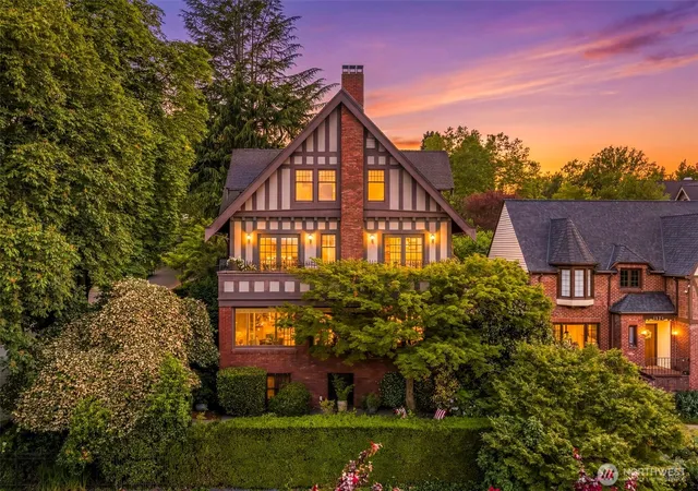 Photo 1 of Mansion for sale at 2218 E Prospect St, Seattle, WA 98112 | MLS# NWM2579973 | Listing updated on 2026-09-30