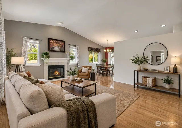 Photo 3 of Sale Pending at 756 Oakhurst Dr, Pacific, WA 98047 | MLS# NWM2579974 | Listing updated on 2026-09-27