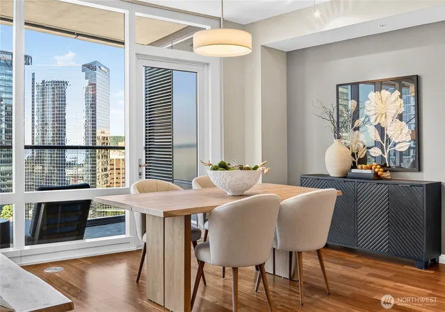 Photo 4 of Sale Pending at 500 106th Avenue NE #2103, Bellevue, WA 98004 | MLS# NWM2579980 | Listing updated on 2026-09-26