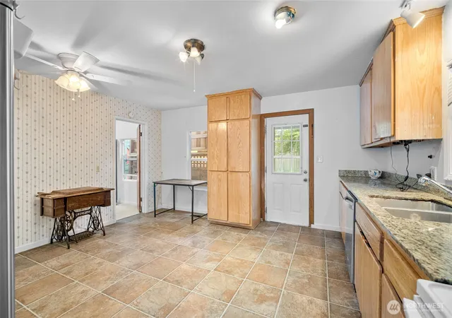 Photo 4 of Single family home for sale at 3403 Consolidation Dr, Bellingham, WA 98225 | MLS# NWM2580001 | Listing updated on 2026-09-24
