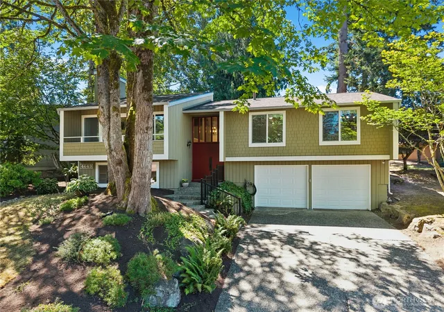 Photo 1 of Sale Pending at 4643 152nd Place Se, Bellevue, WA 98006 | MLS# NWM2580014 | Listing updated on 2026-09-30