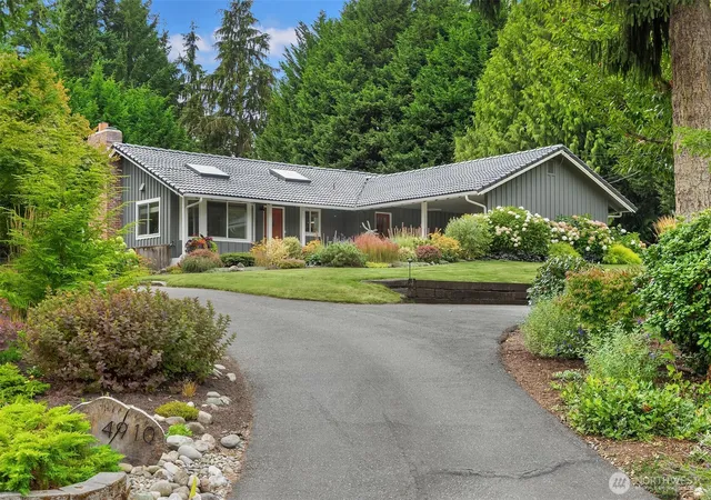 Photo 2 of Sale Pending at 4910 134th Place Se, Snohomish, WA 98296 | MLS# NWM2580023 | Listing updated on 2026-09-23