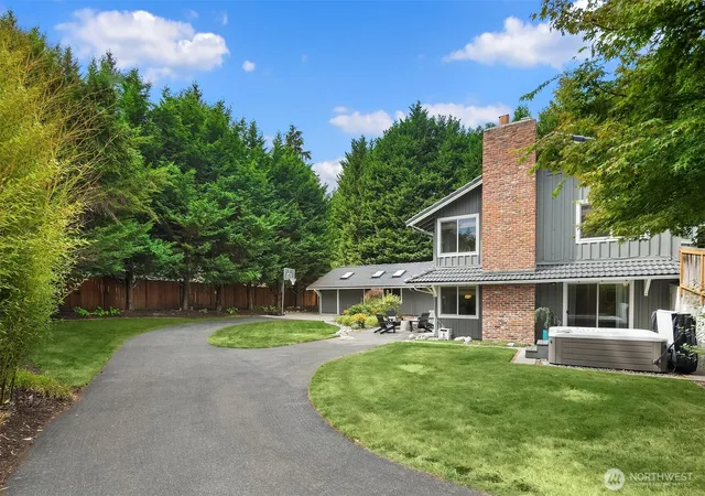 Photo 4 of Sale Pending at 4910 134th Place SE, Snohomish, WA 98296 | MLS# NWM2580023 | Listing updated on 2026-09-23