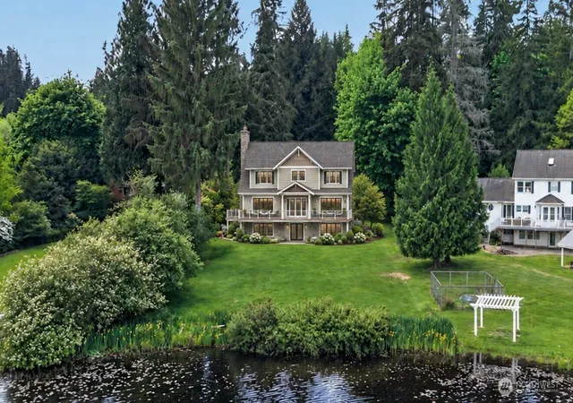 Photo 1 of Sale Pending at 107 W Xx Lake Joy Dr Ne, Carnation, WA 98014 | MLS# NWM2580044 | Listing updated on 2026-09-25