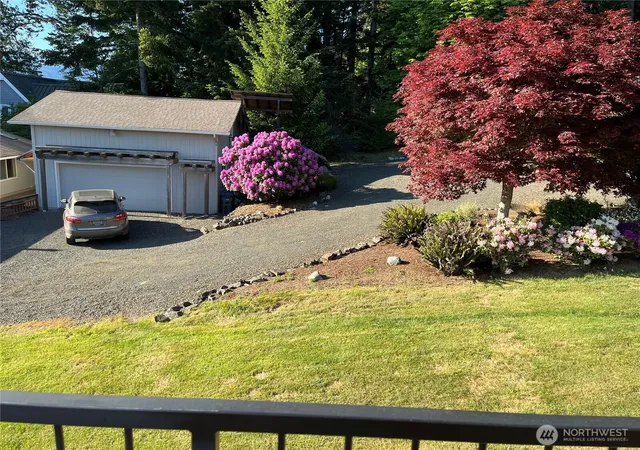 Photo 3 of Sale Pending at 913 Hood Dr Nw, Seabeck, WA 98380 | MLS# NWM2580056 | Listing updated on 2026-09-22