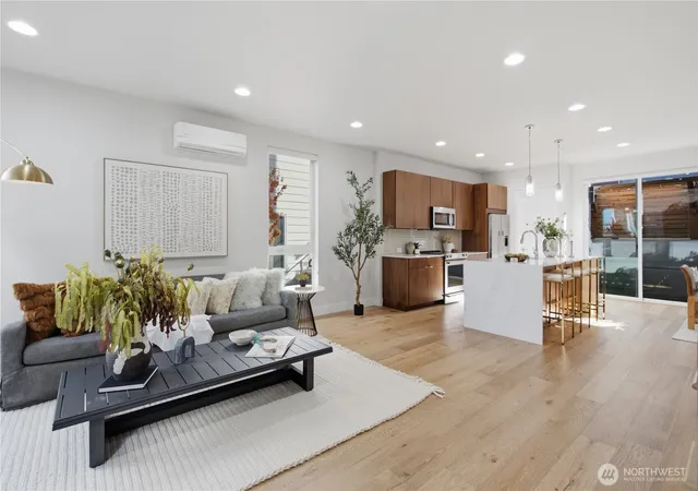 Photo 3 of Townhouse for sale at 2214 Franklin Ave E #B, Seattle, WA 98102 | MLS# NWM2580061 | Listing updated on 2026-09-20