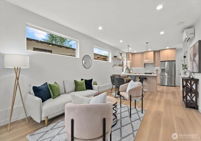 Photo 2 of Condo for sale at 7511 12th Avenue Sw, Seattle, WA 98106 | MLS# NWM2580065 | Listing updated on 2026-10-01