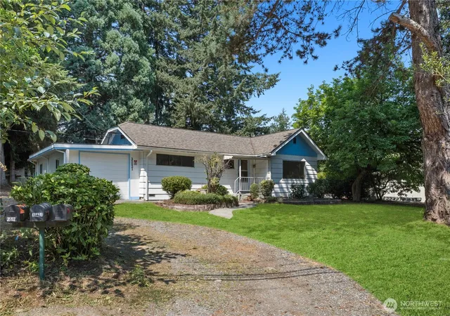 Photo 2 of Single family home for sale at 35821 Military Rd S, Auburn, WA 98001 | MLS# NWM2580080 | Listing updated on 2026-09-27