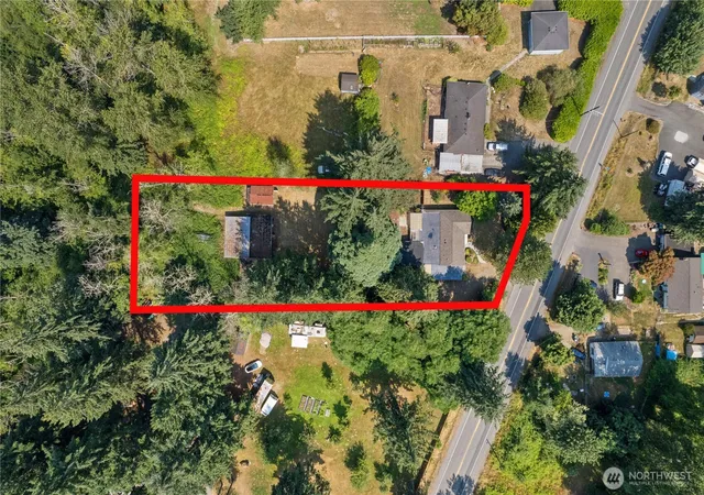 Photo 3 of Single family home for sale at 35821 Military Rd S, Auburn, WA 98001 | MLS# NWM2580080 | Listing updated on 2026-09-27