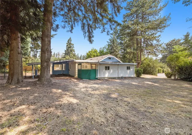Photo 4 of Single family home for sale at 35821 Military Rd S, Auburn, WA 98001 | MLS# NWM2580080 | Listing updated on 2026-09-27