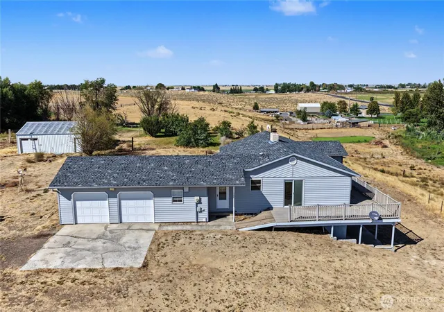 Photo 1 of Single family home for sale at 4874 Ne Road 3, Moses Lake, WA 98837 | MLS# NWM2580082 | Listing updated on 2026-10-13