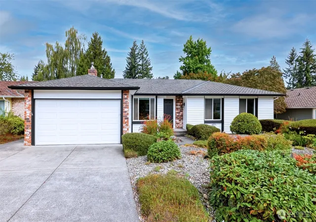 Photo 1 of Single family home for sale at 15832 Se 169th Place, Renton, WA 98058 | MLS# NWM2580090 | Listing updated on 2026-09-29