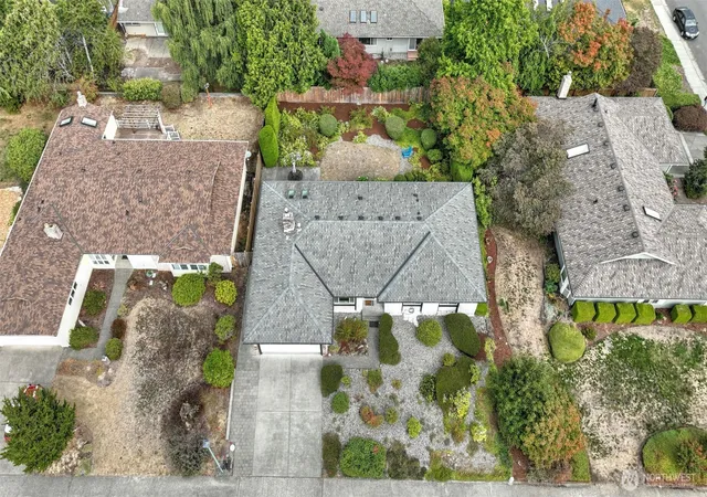 Photo 3 of Single family home for sale at 15832 Se 169th Place, Renton, WA 98058 | MLS# NWM2580090 | Listing updated on 2026-09-29