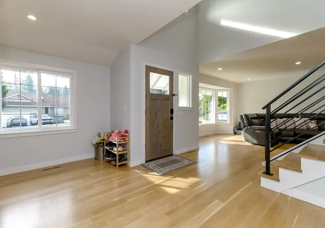 Photo 3 of Single family home for sale at 13506 189th Place Se, Renton, WA 98058 | MLS# NWM2580105 | Listing updated on 2026-10-20