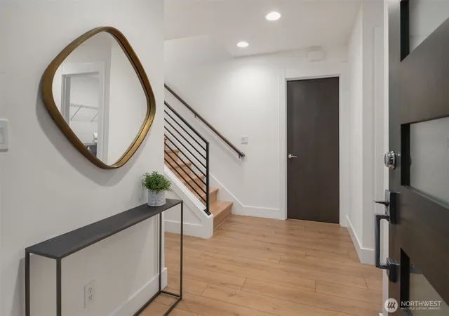 Photo 4 of Townhouse for sale at 5634 Fauntleroy Way SW #B, Seattle, WA 98136 | MLS# NWM2580112 | Listing updated on 2026-10-01