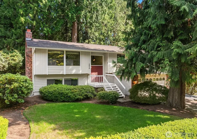 Photo 1 of Single family home for sale at 16018 197th Avenue Ne, Woodinville, WA 98077 | MLS# NWM2580118 | Listing updated on 2026-09-30