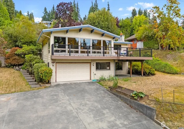 Photo 2 of Single family home for sale at 17207 76th Avenue W, Edmonds, WA 98026 | MLS# NWM2580127 | Listing updated on 2026-09-23